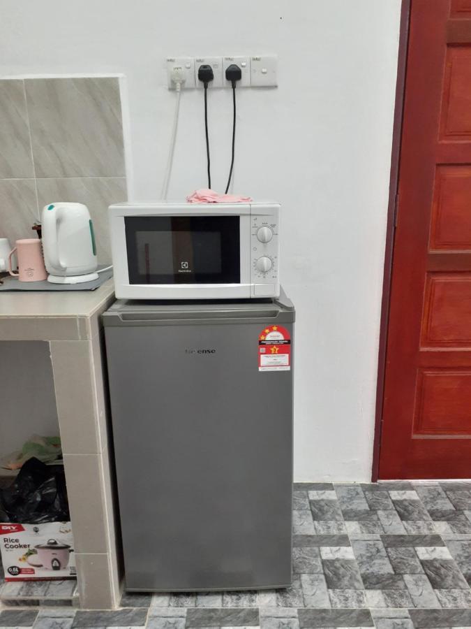 Homestay Idaman B B With 2 Room Aircond 2 Quen Bed And Not Sharing Room -Privacy Kuala Terengganu Exterior foto